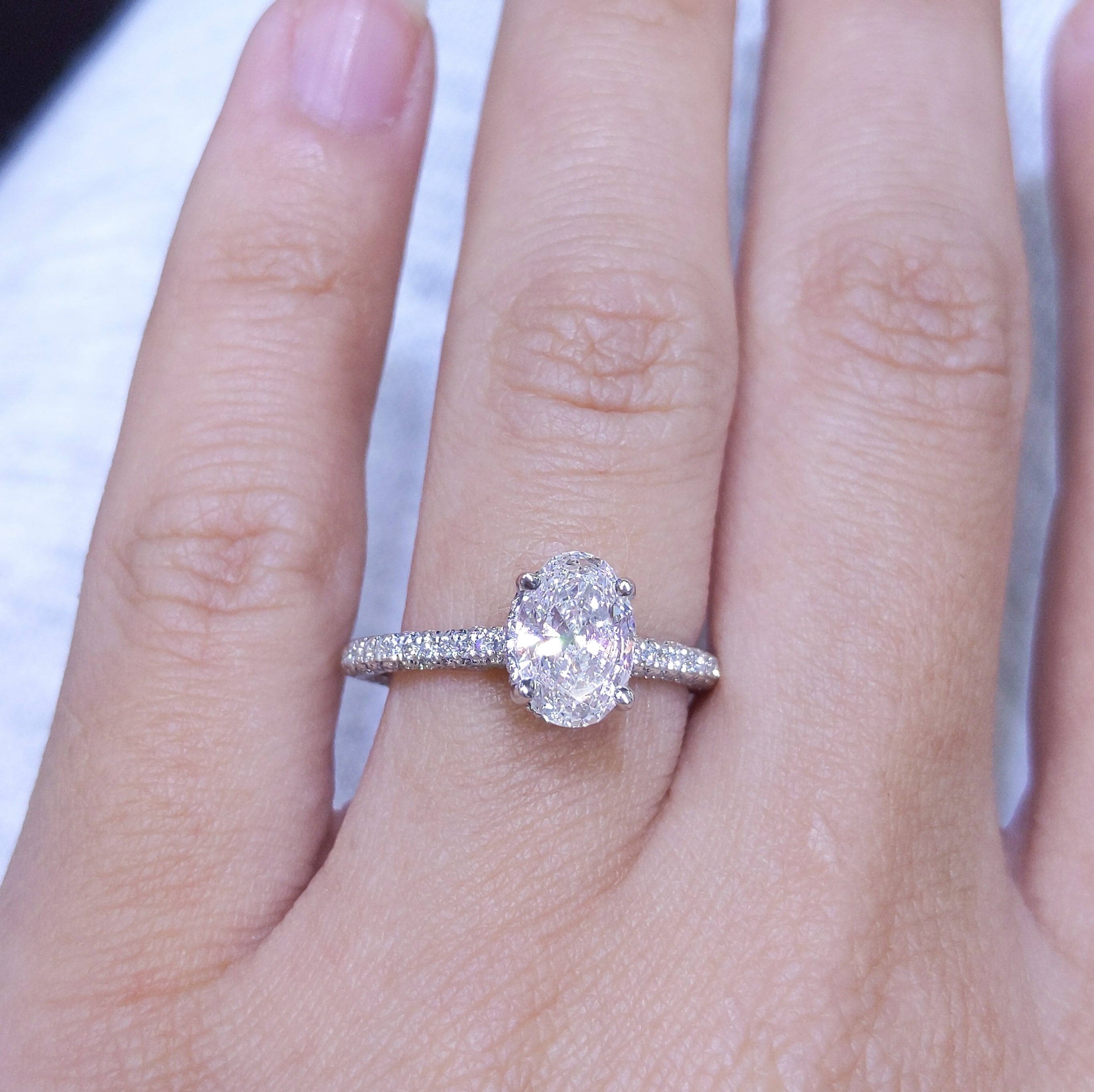 Certified 1.82CT G-VS2 CE Oval Diamond Hidden Halo Engagement Ring