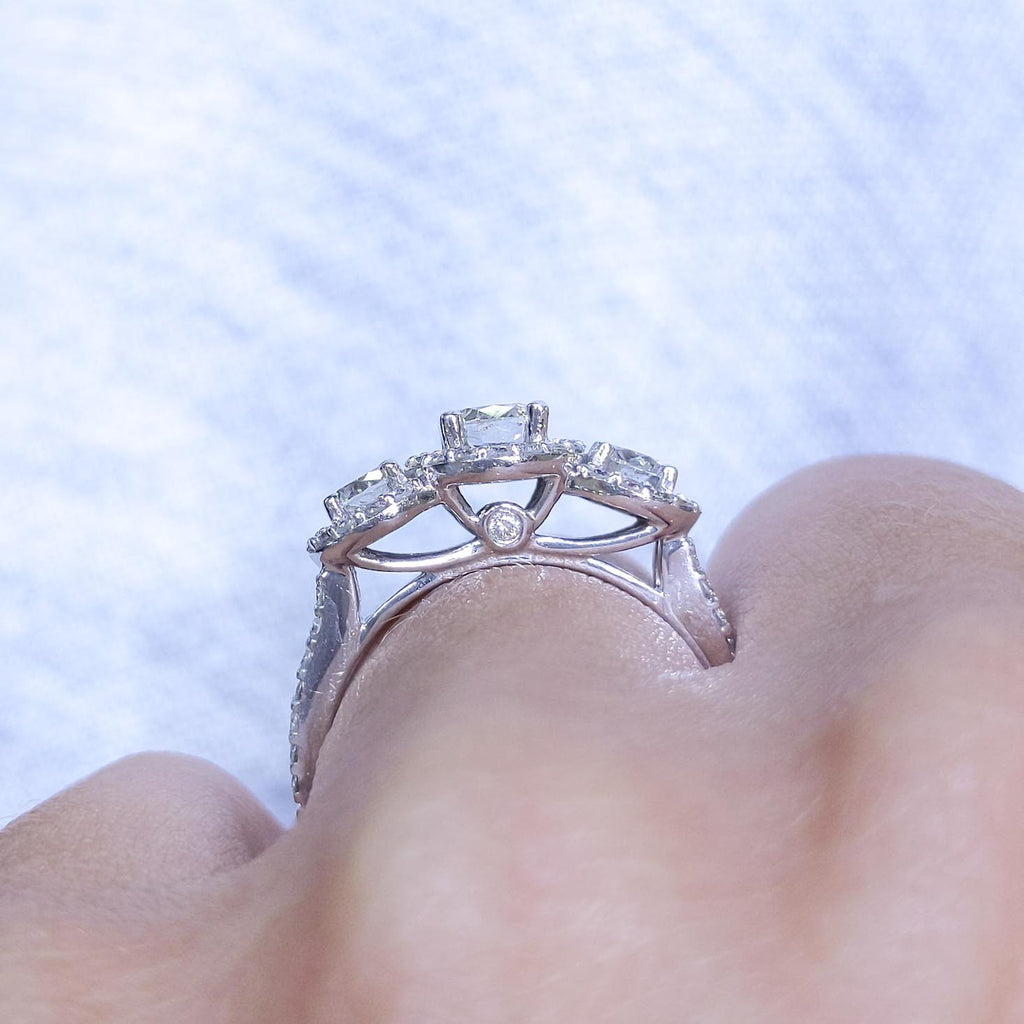14K White Gold Diamond Halo Engagement Ring – 1.52CT G/H SI2 | RDER106