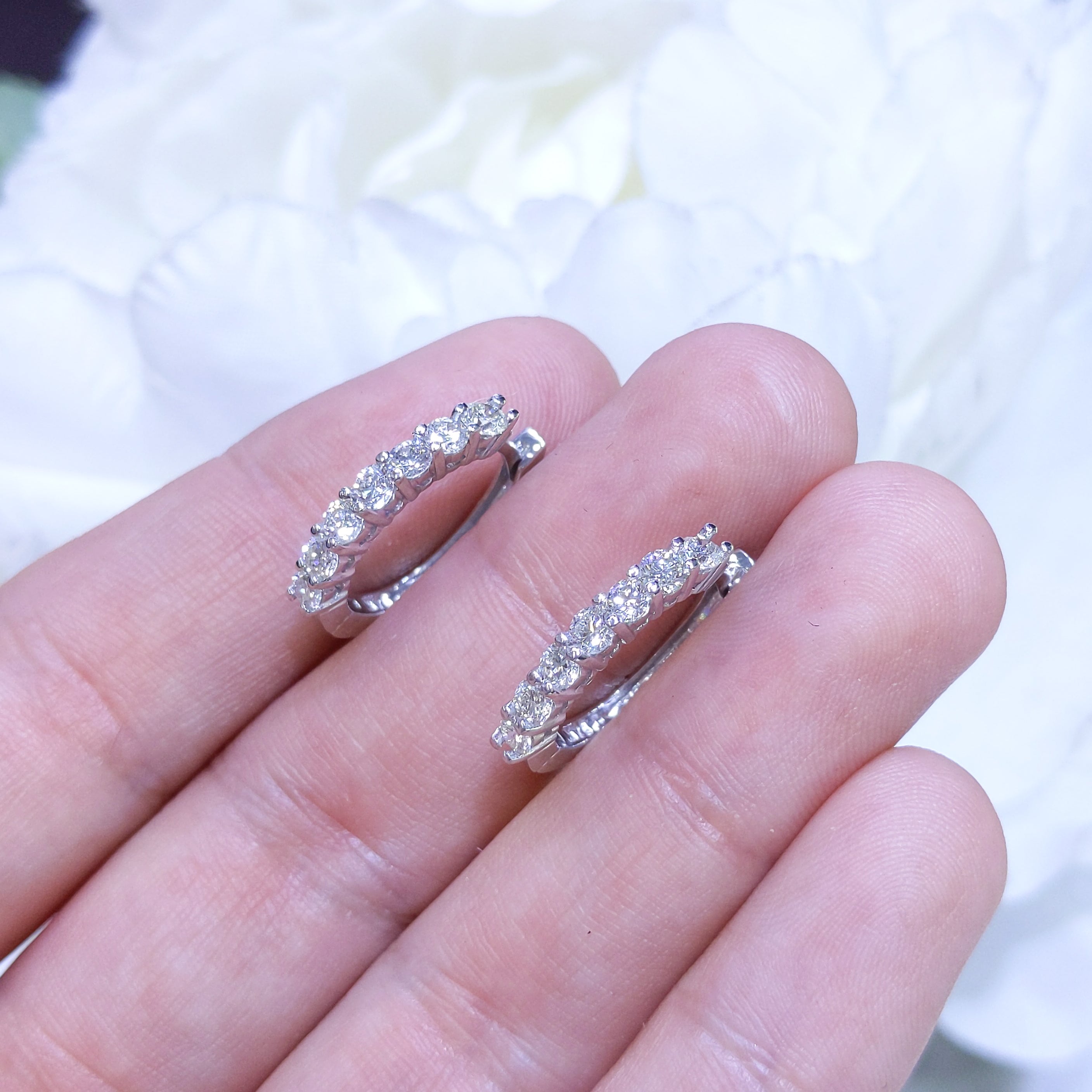 14KT White Gold Diamond Hoop Earrings – 1.10CT Total Diamond Weight | DIER148