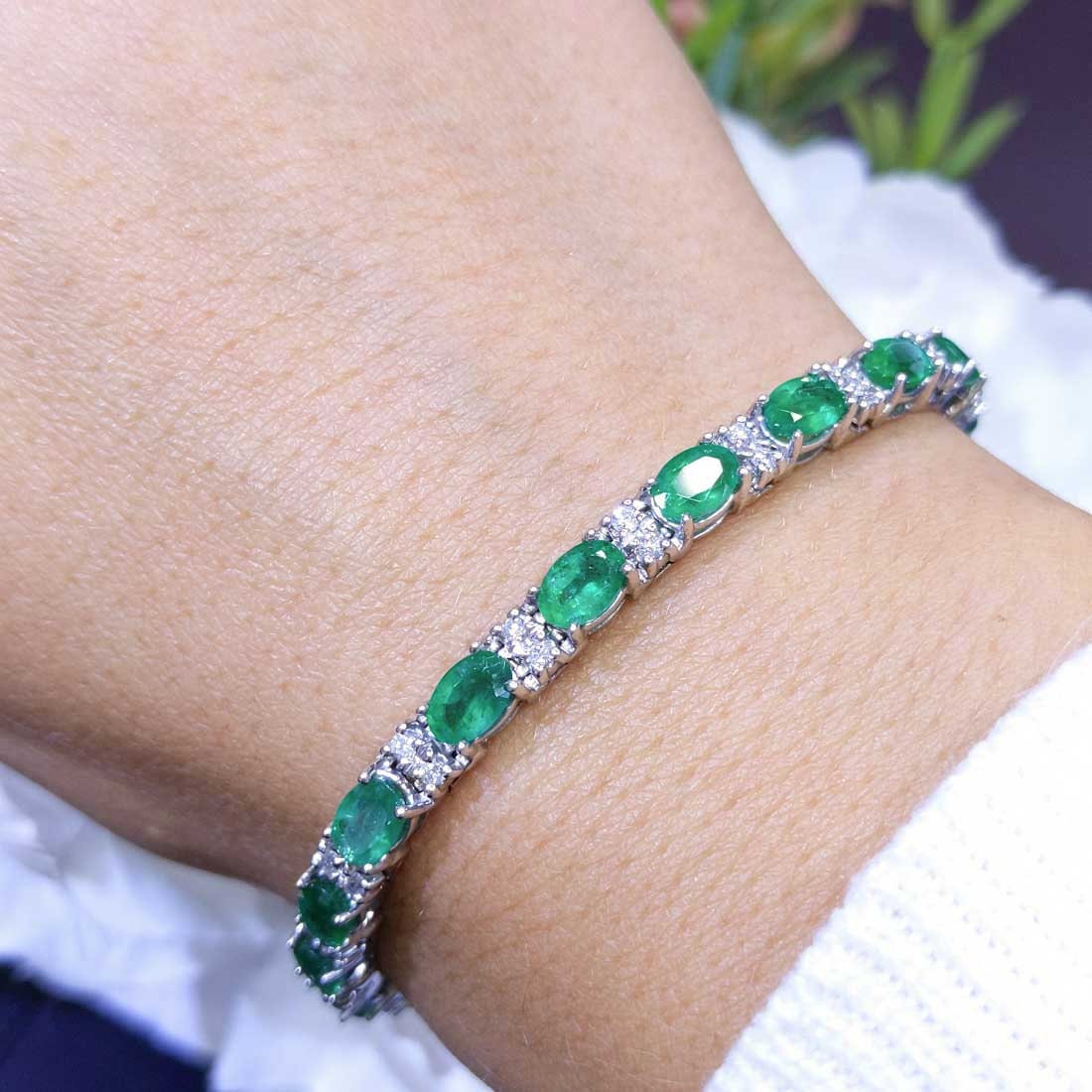 10.22CT Green Emerald and Diamond Bracelet (etsy image id: 2809431307)