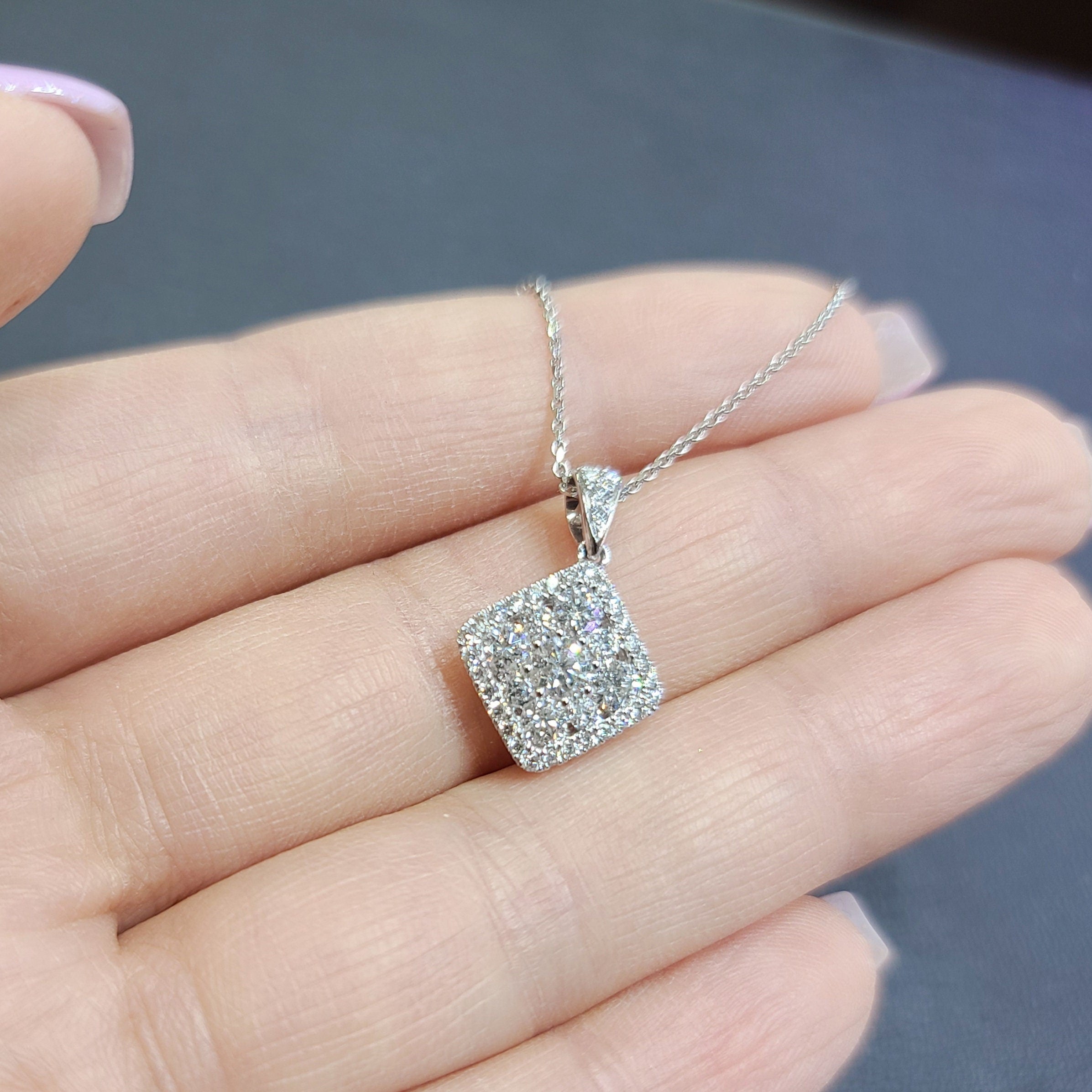 1.42ct round cut diamonds pendant in 18k White gold (etsy image id: 2892553873)