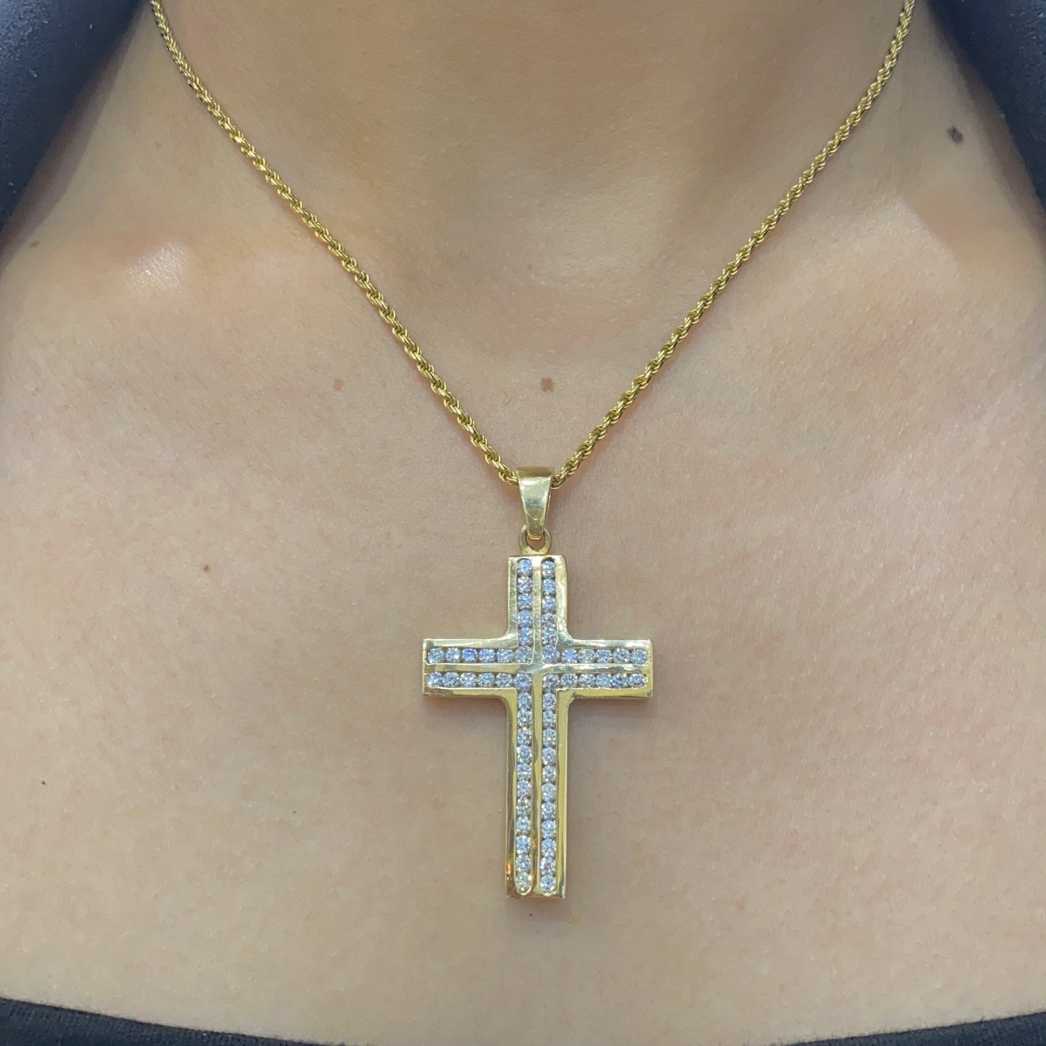 Cross Pendant in 14k Yellow Gold with 2.45ct in round cut diamonds. SI G-H DP19 IEJJ __etsy:4187179804
