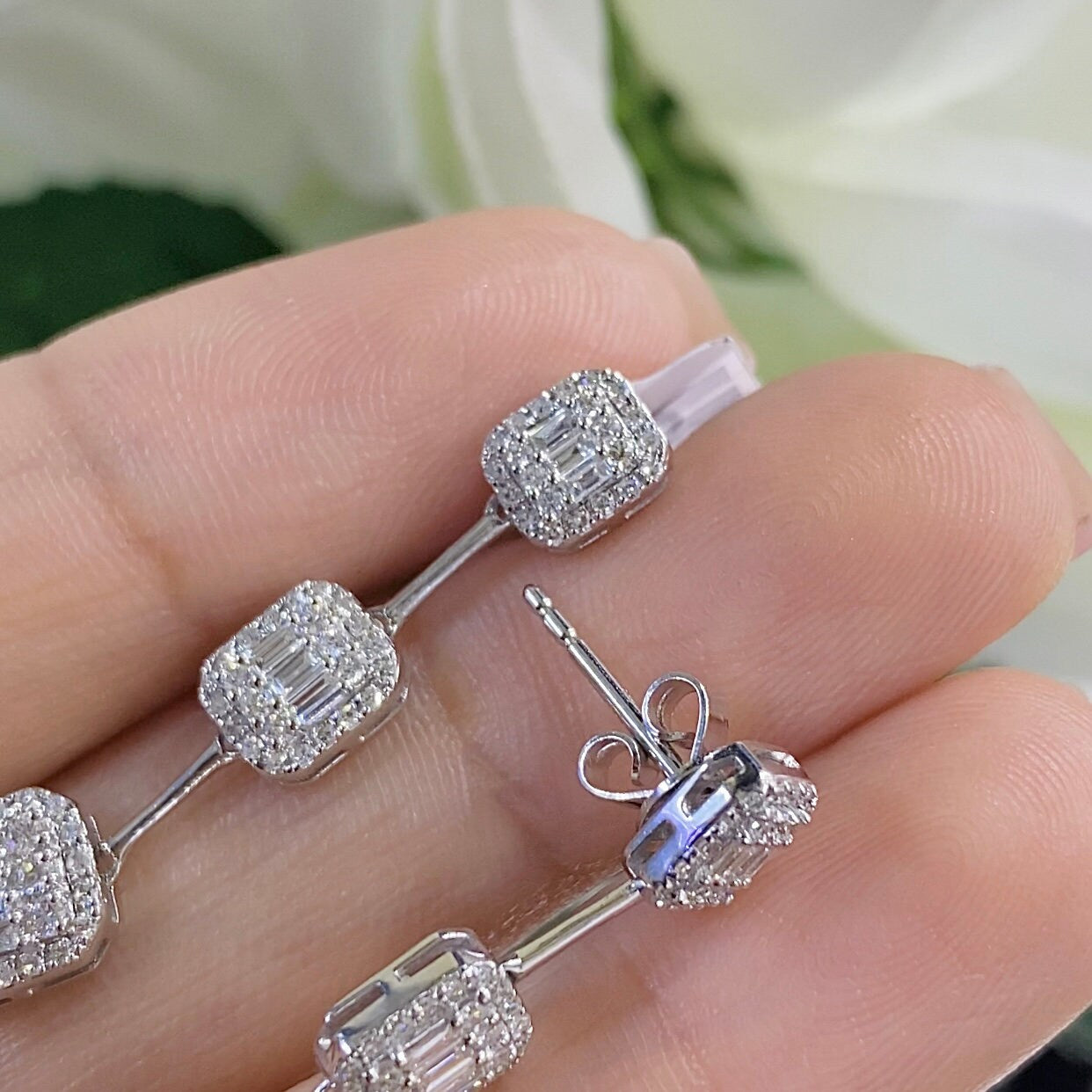 14K White Gold 0.94ct Diamond Earrings DCE13659-2 . IJJJ (etsy image id: 4467324831)