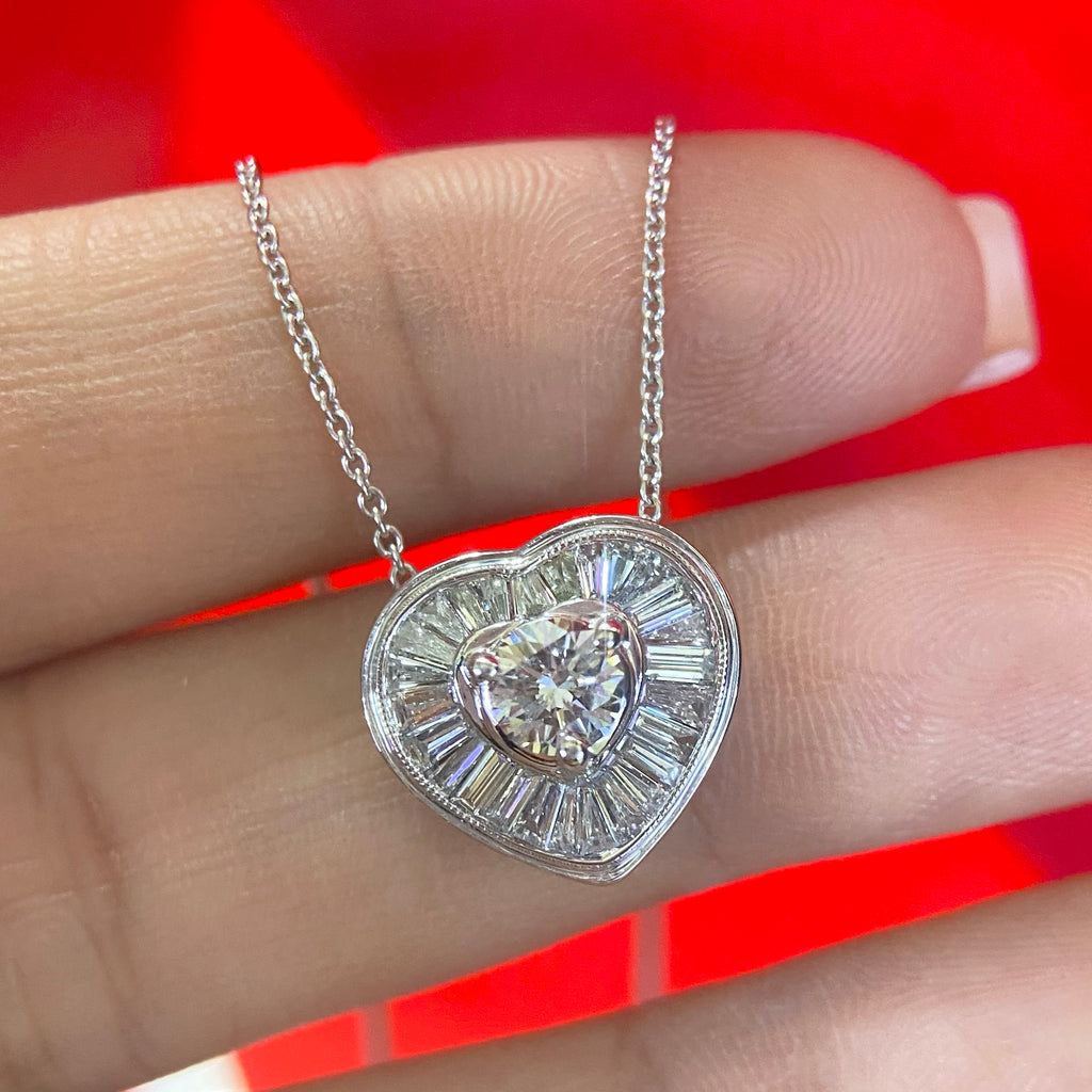 14K White Gold Heart pendant with 0.90ct in Diamonds. (etsy image id: 4566805525)