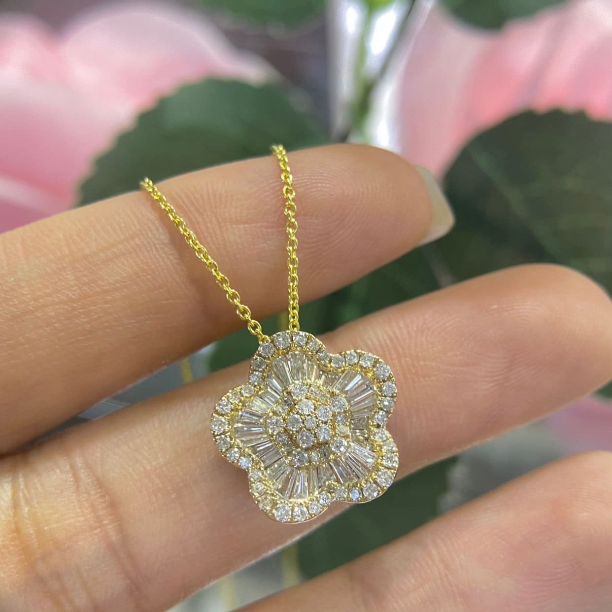 14K Yellow Gold  Flower Style Pendant with 14K chain . DP0030 ZJJ (etsy image id: 4765644224)