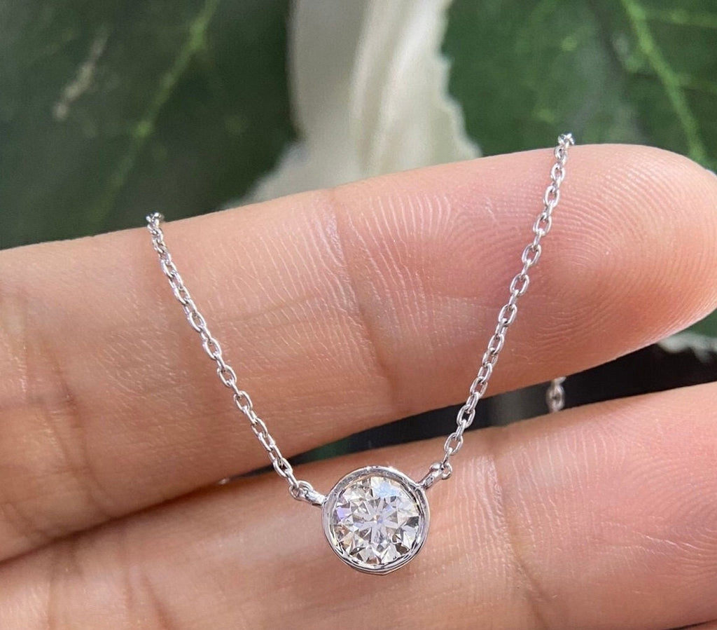 14K White Gold Natural Diamond 0.70ct Pendant Necklace. F color. VS2 Clarity DP0026 IZJJ. (etsy image id: 4840061481)