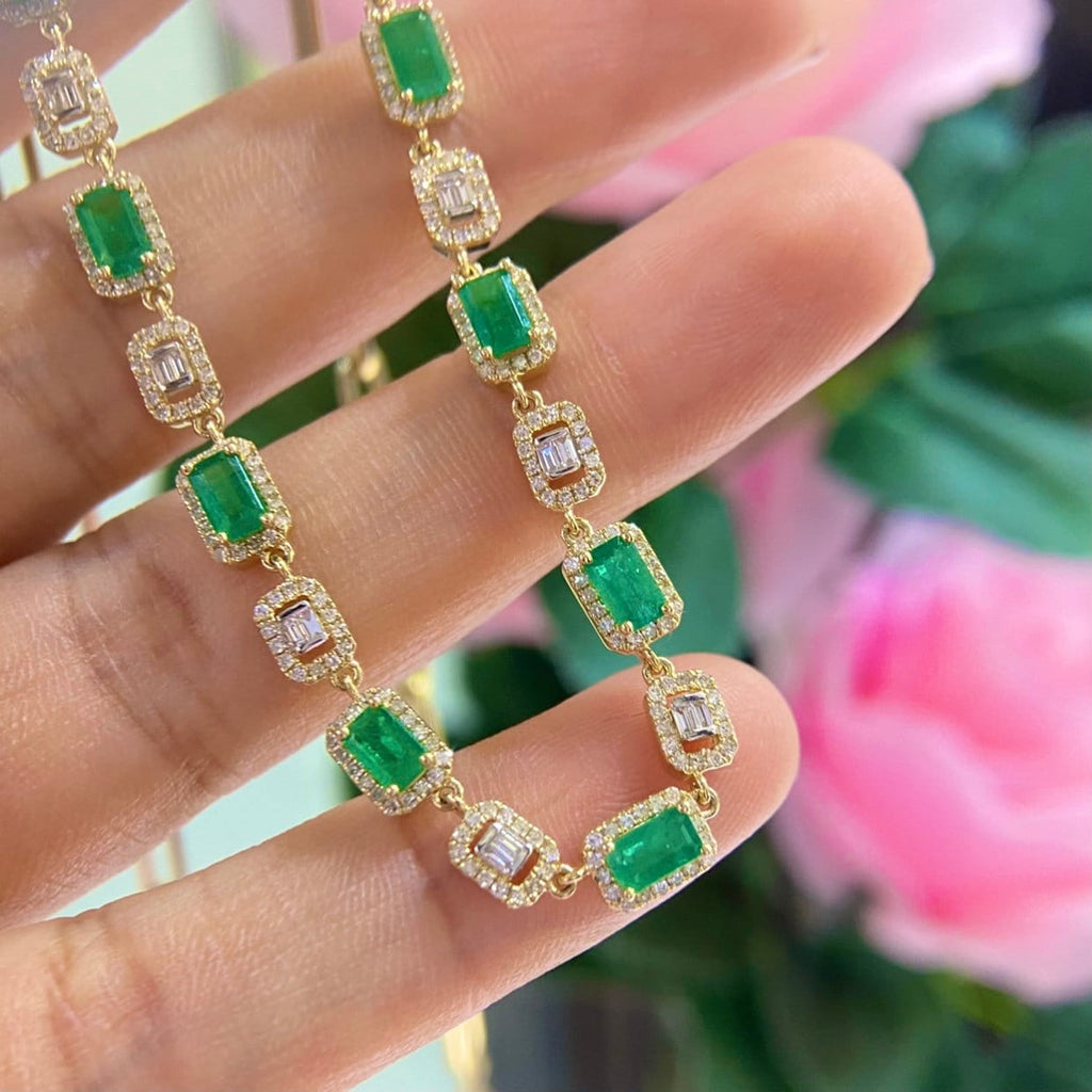 14K Yellow Gold 2.75ct Emerald and 0.24ct Diamonds Necklace. (etsy image id: 4892097114)