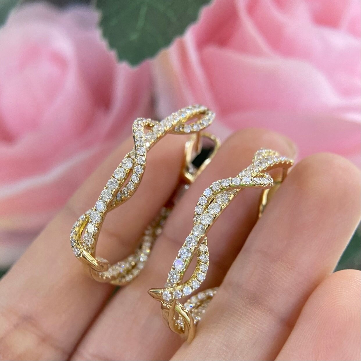 14K Yellow Gold Twist Oval Hoop Earrings 2.75ct in Natural Diamonds. (etsy image id: 4961295933)