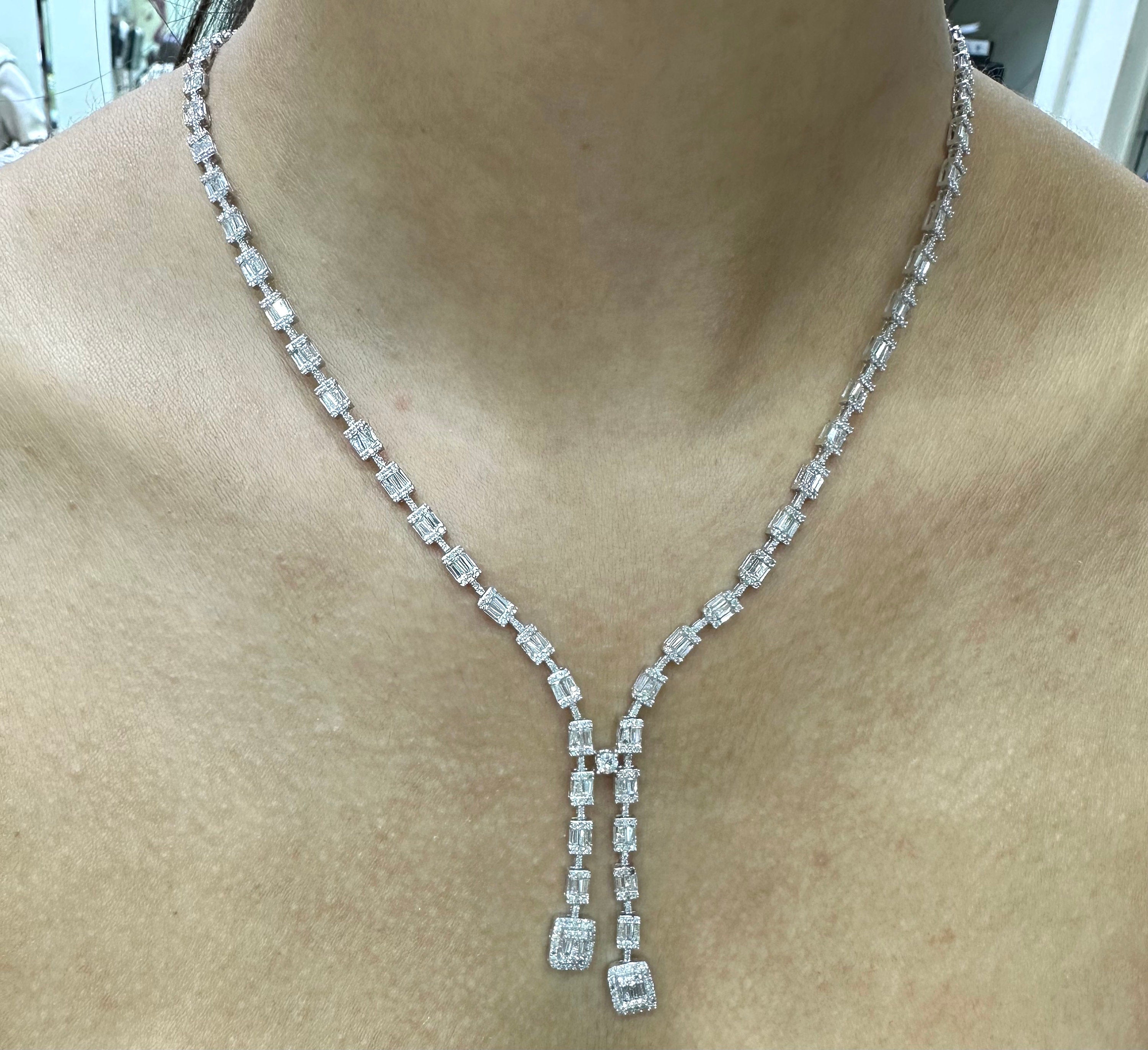 Exquisite 14KT White Gold Necklace: 7 Carats of Natural Round & Baguette Diamonds __etsy:5770680245