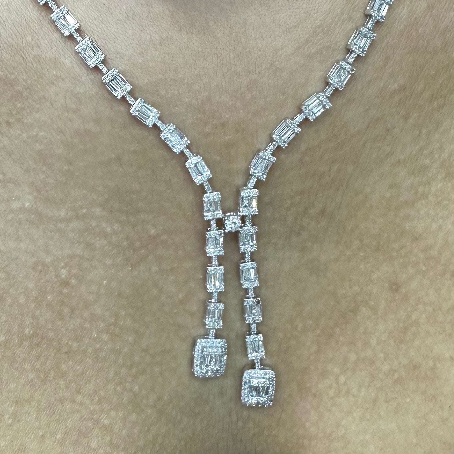 Exquisite 14KT White Gold Necklace: 7 Carats of Natural Round & Baguette Diamonds __etsy:5770680307