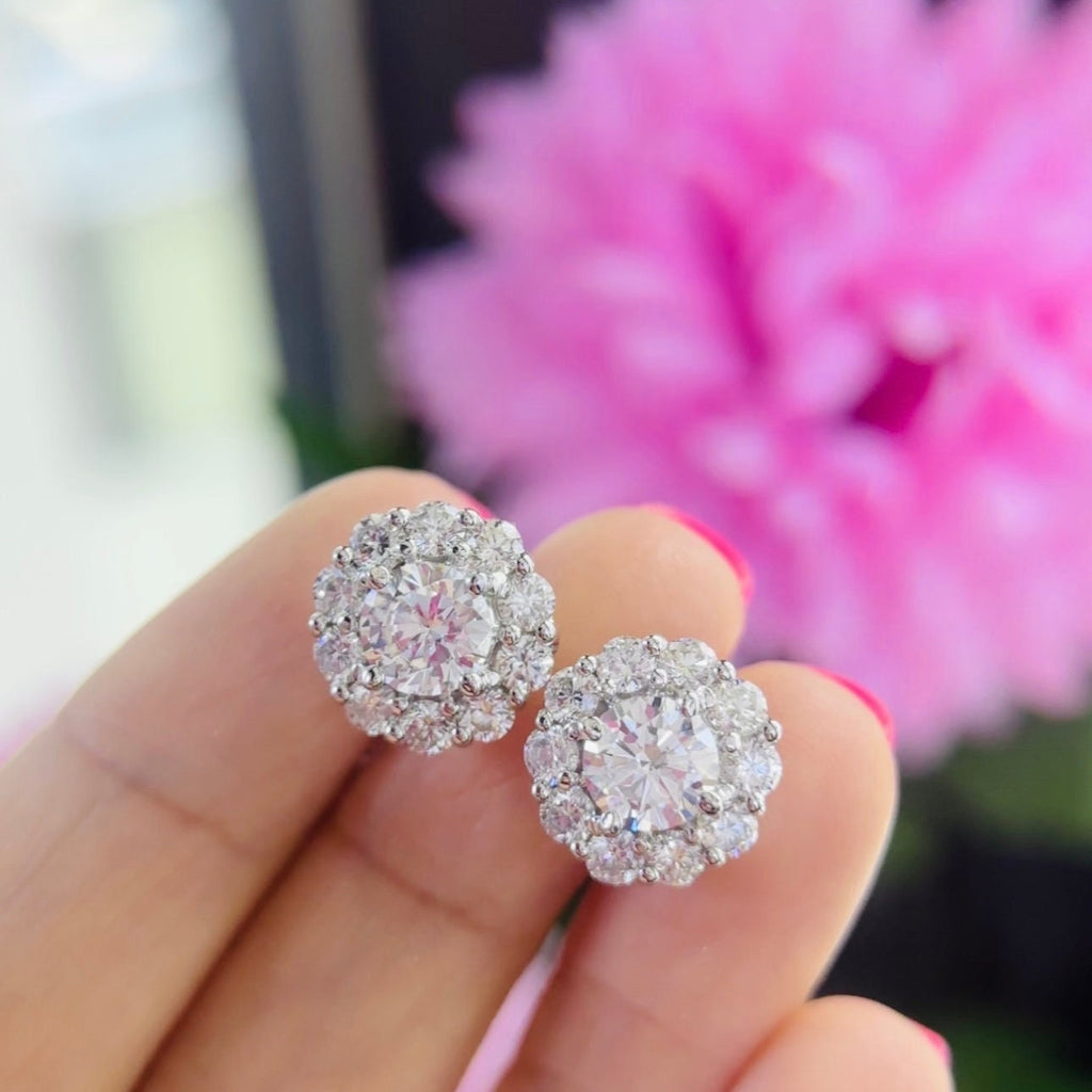 14K White Gold Diamond Earrings total 4.41ct Round Cut Diamonds . EGS Certified Diamonds. D-G colors with VS2- SI1 Clarity.  DIER28 ZEJJ (etsy image id: 5772396655)