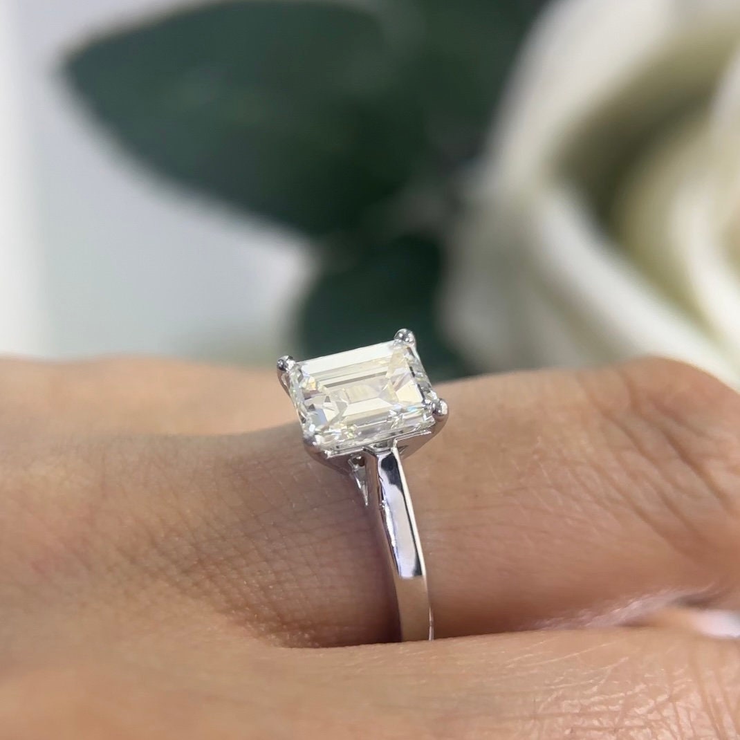 Platinum ring +14Kt White Gold, GIA 2.59ct Emerald cut ,L-SI2.  EMER014 ATJJ (etsy image id: 5833295544)