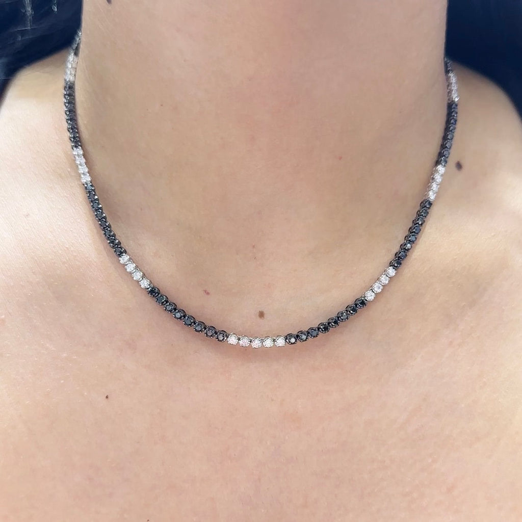 18Kt White Gold Necklace with 1.75ct total in white rd cut diamonds and 3.74ct total in  rd cut black diamonds Natural. DN0012 GNEJ (etsy image id: 5964634273)
