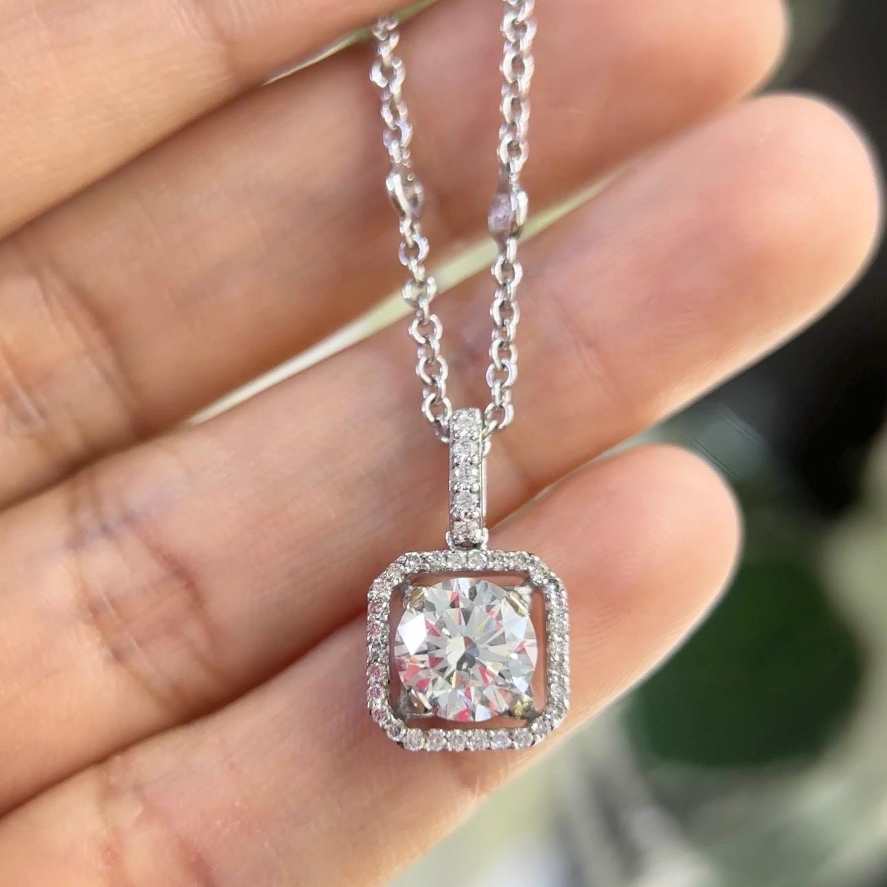14Kt White Gold  Diamond Pendant with 2.03ct Lab Diamond,G color ,VS1 clarity with 0.45ct diamonds on the sides (etsy image id: 6683113242)