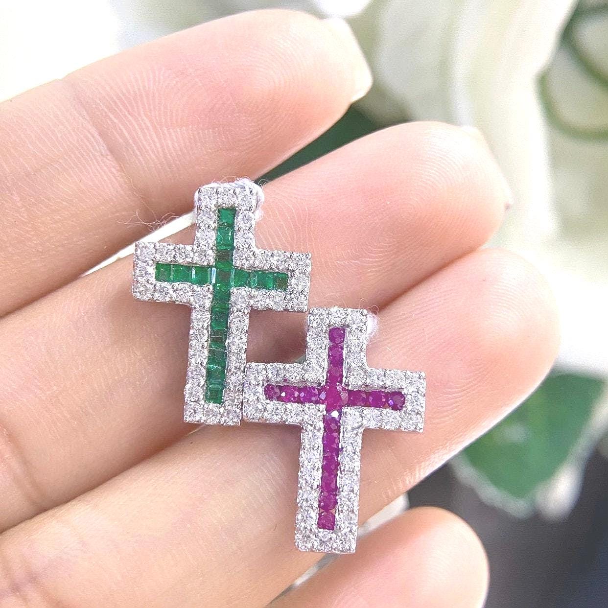 White Gold Cross Pendant with Diamonds with Emeralds or Ruby (etsy image id: 6765723688)