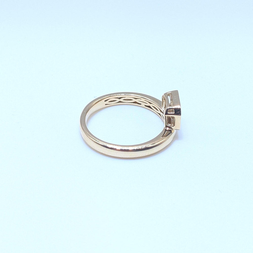 Yellow Gold Natural Emerald Cut Diamond Band Ring (etsy image id: 6977634783)