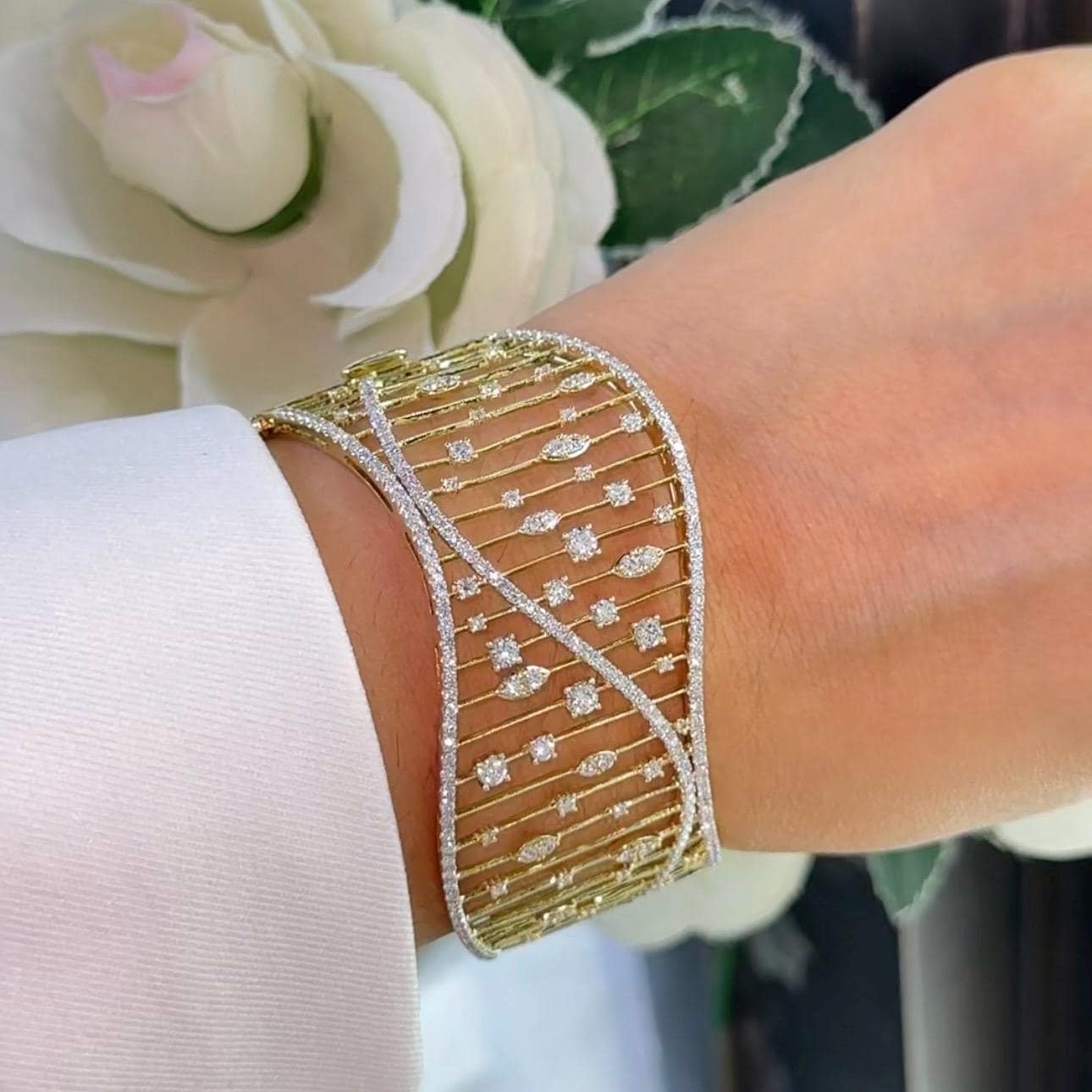 14K Yellow Gold Diamond Bangle – 3.52ct Round Diamonds DC-BNG TGJJ (etsy image id: 7199455722)