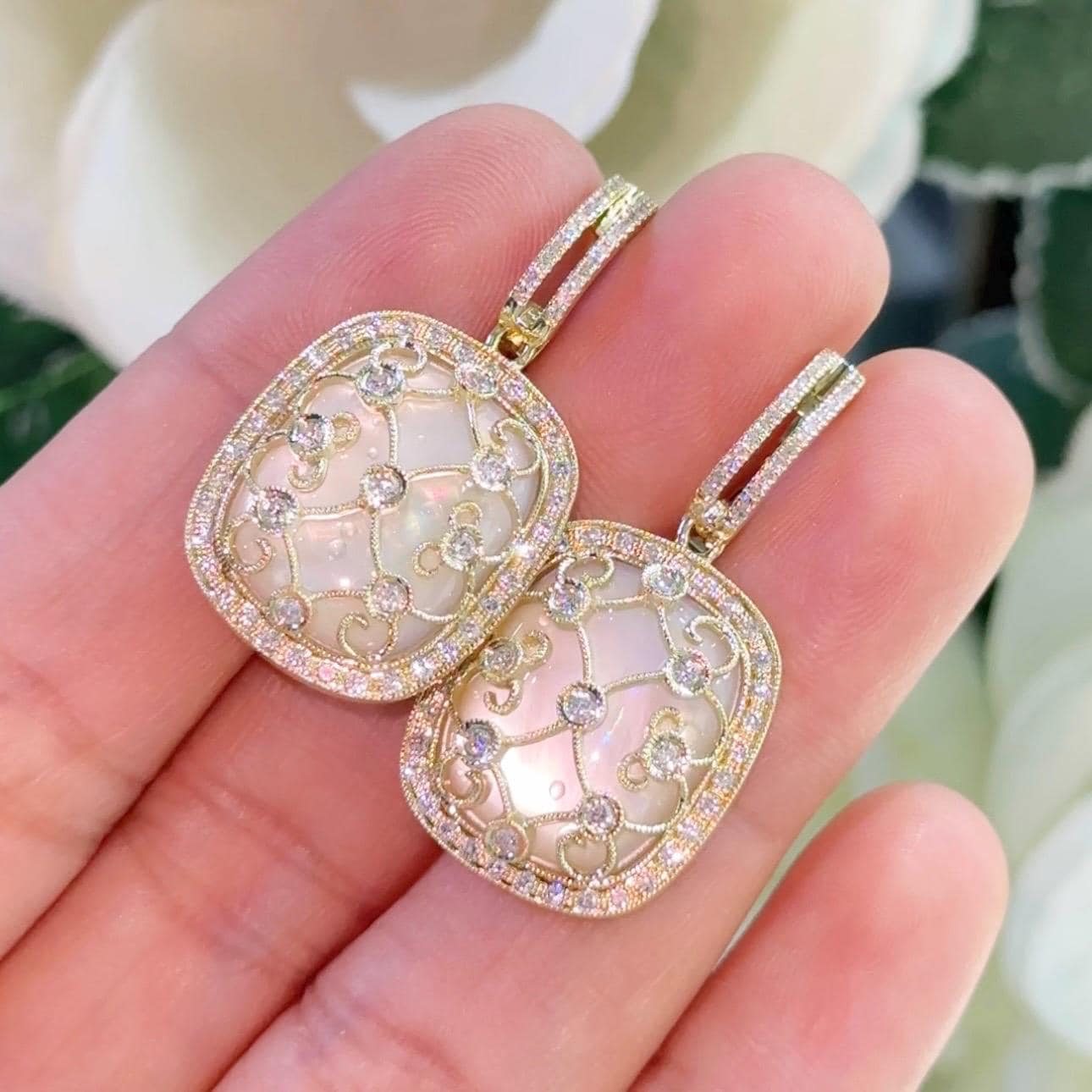 14K Yellow Gold Diamond & Mother of Pearl Earrings – 1.05ct Diamonds, 13.56ct Pearl DC-E14497-3 INTJ (etsy image id: 7199488144)