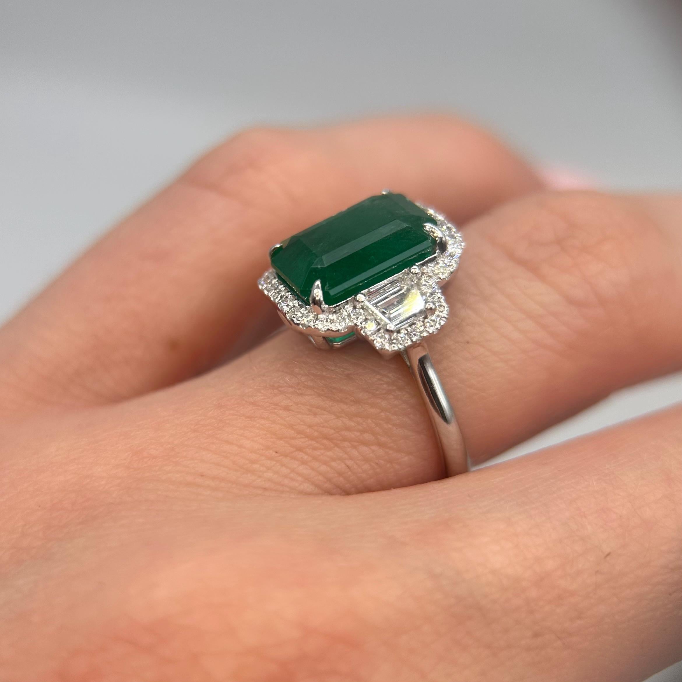 14KT White Gold Ring with 4.81ct Emerald-Cut Natural Emerald and 0.74ct Total Near-Colorless Diamonds (VS2–SI1). TTJJ __etsy:7861068181