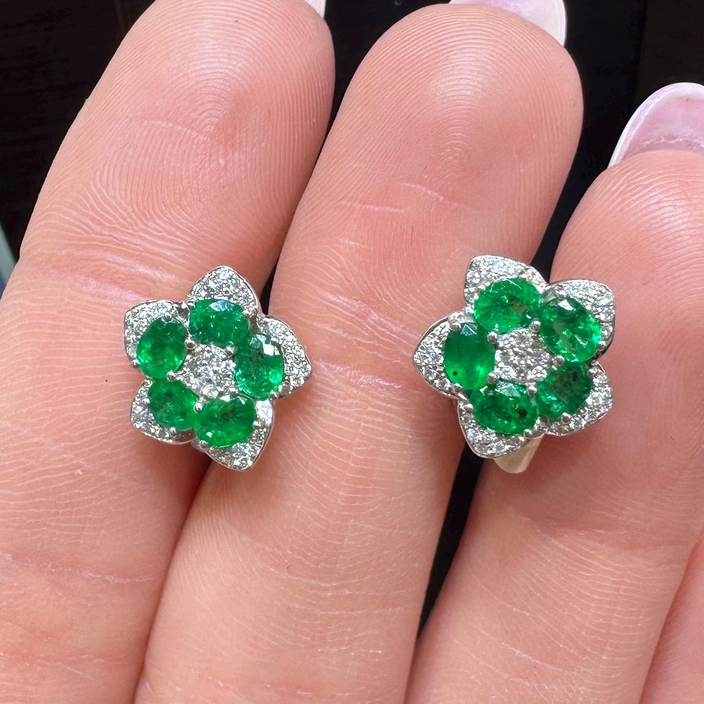18KT White Gold Emerald & Diamond Earrings – EMER016 IGZN (etsy image id: 7984008400)
