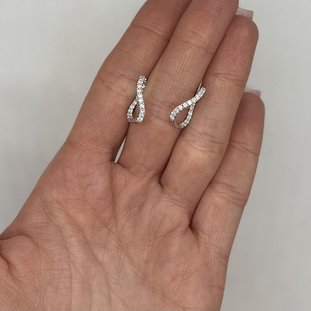 14K White Gold 0.67ct Diamond Inside-Out Earrings