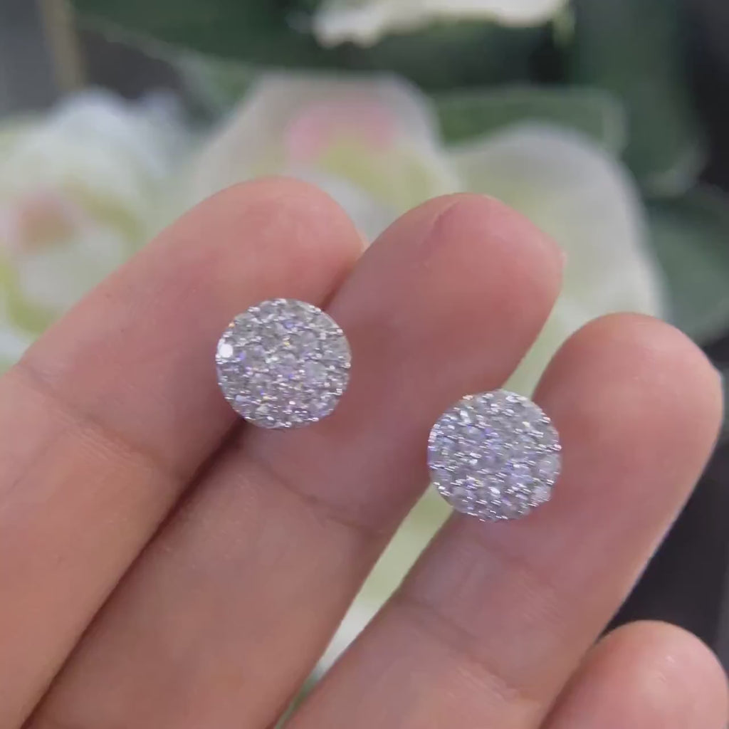 14K White Gold  1.10ct round cut diamonds studs. SIT