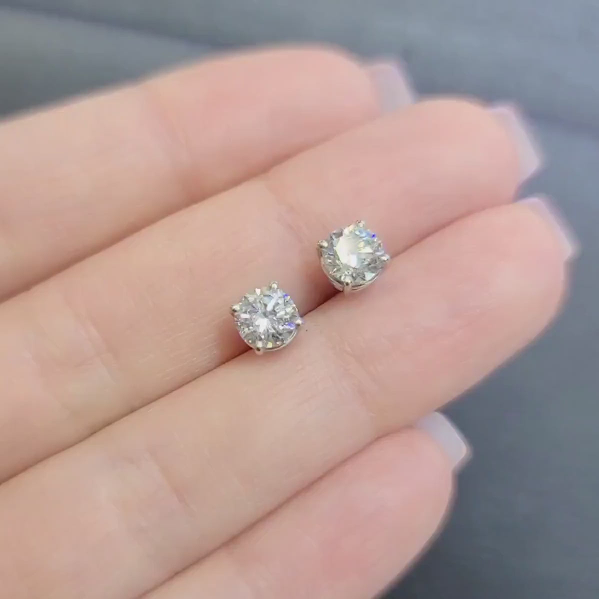 1.42ct clarity enhanced round cut diamonds stud earrings in 14k White gold