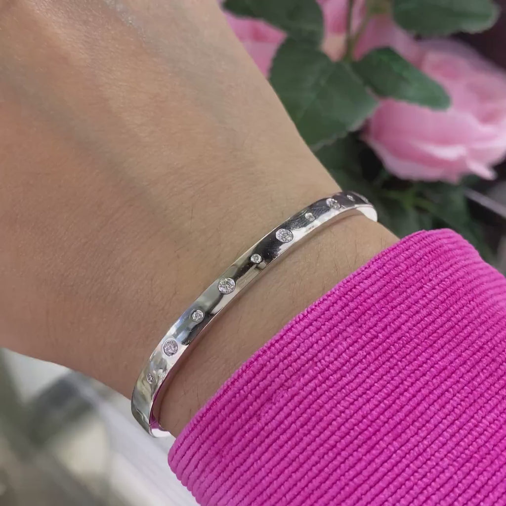 14K White Gold Bangle with 0.83ct Natural Diamonds
