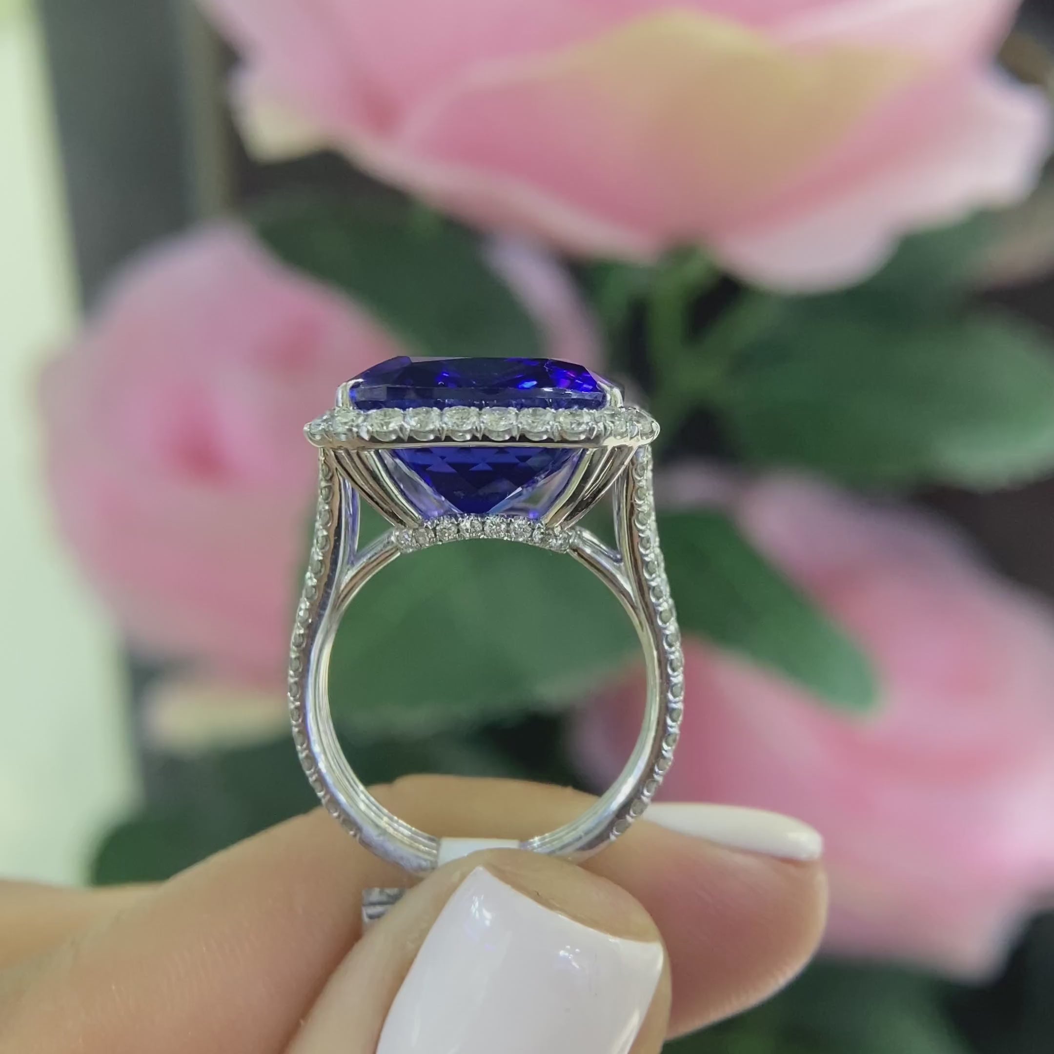 18K White Gold Cushion Cut Natural Tanzanite & Diamond Ring – 16.05CT Tanzanite / 1.55CT Diamonds | TANR011