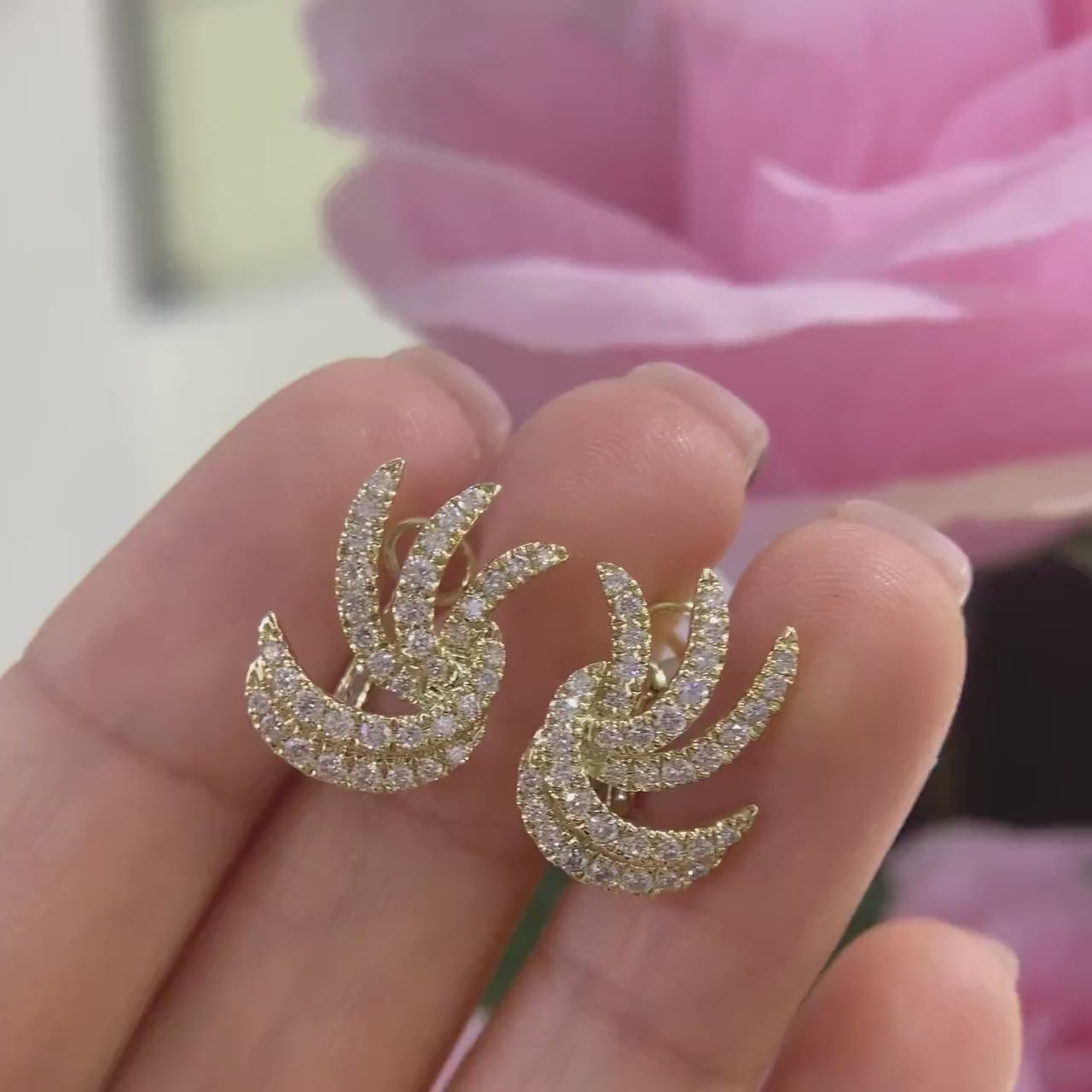 14K Yellow Gold 0.93ct in Diamonds Earrings. DCE144102 EIT