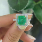 18K White Gold Natural Emerald & Diamond Ring – 3.28CT Emerald / 0.55CT Diamonds | EMR005