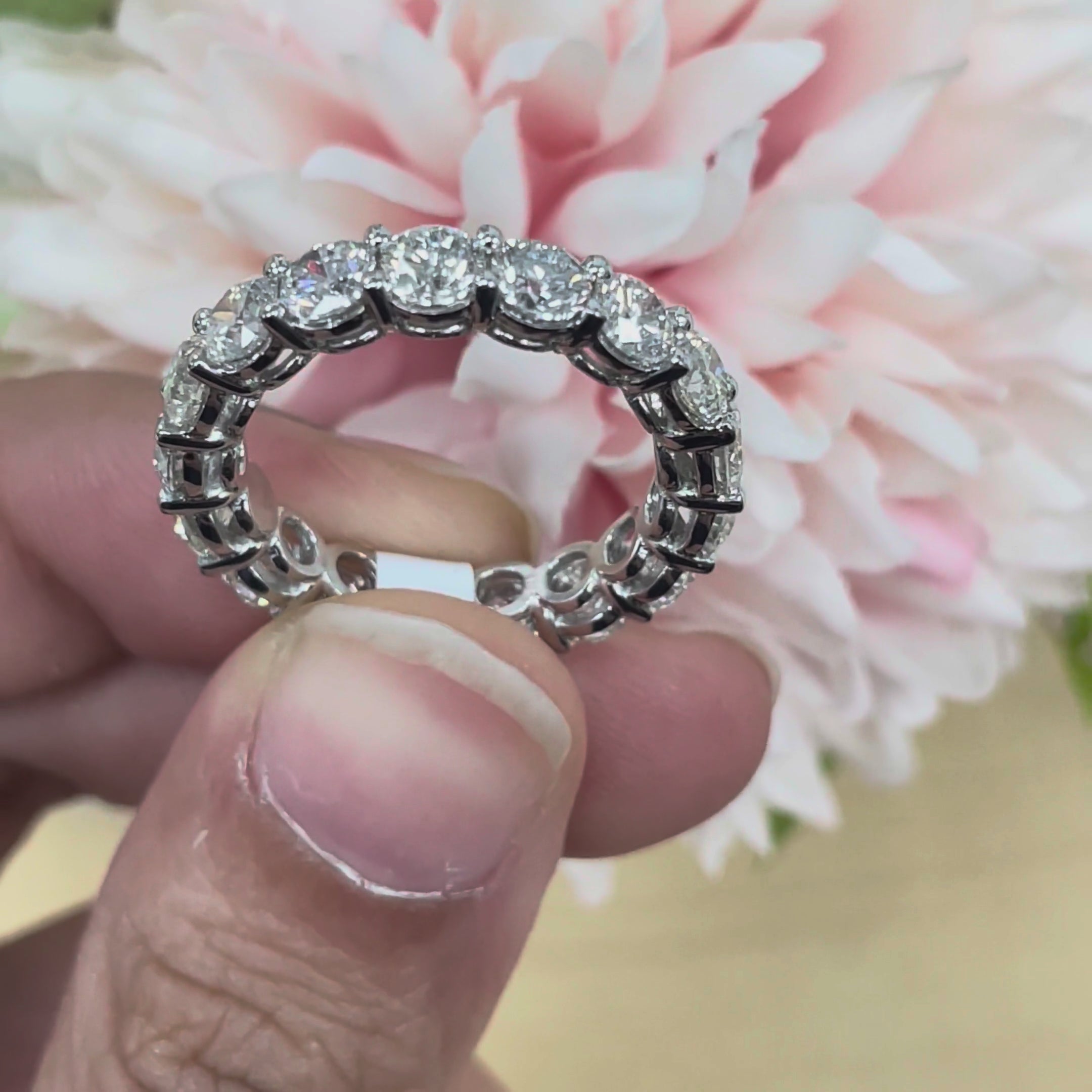 14K White Gold Round Diamond Eternity Band – 4.02CT G-H VS2/SI1 | WB247