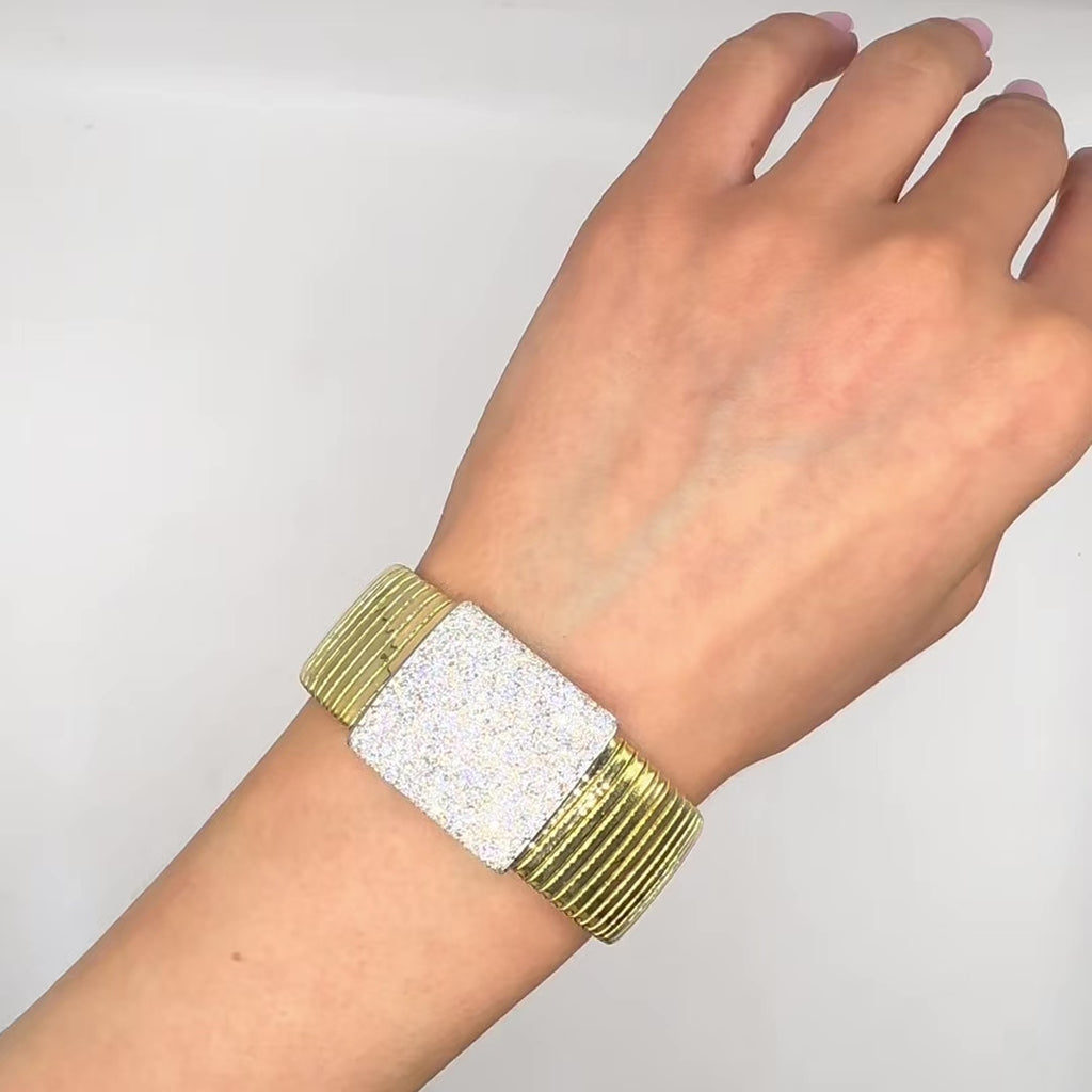 18K Yellow Gold Diamond Cuff Bracelet – 5.21CT Round Diamonds DB0082 SITJ
