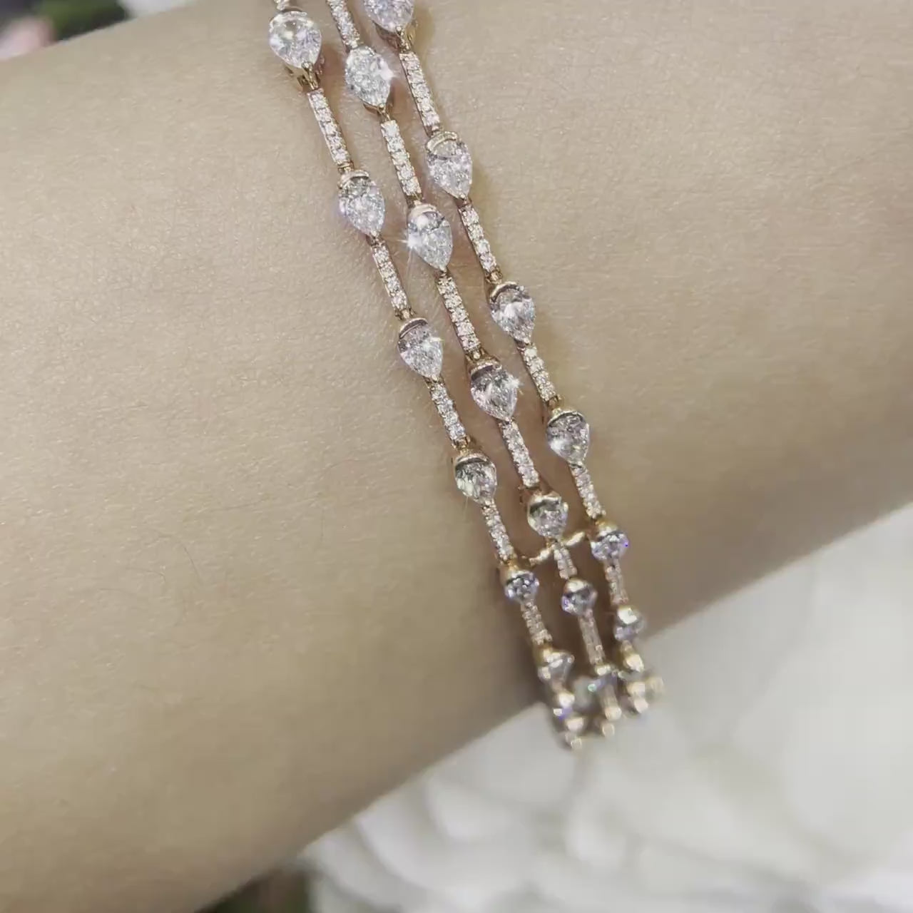 Rounds and Pear  5.75ct Diamonds with Prong Setting in 14K Rose Gold Tennis Bracelet