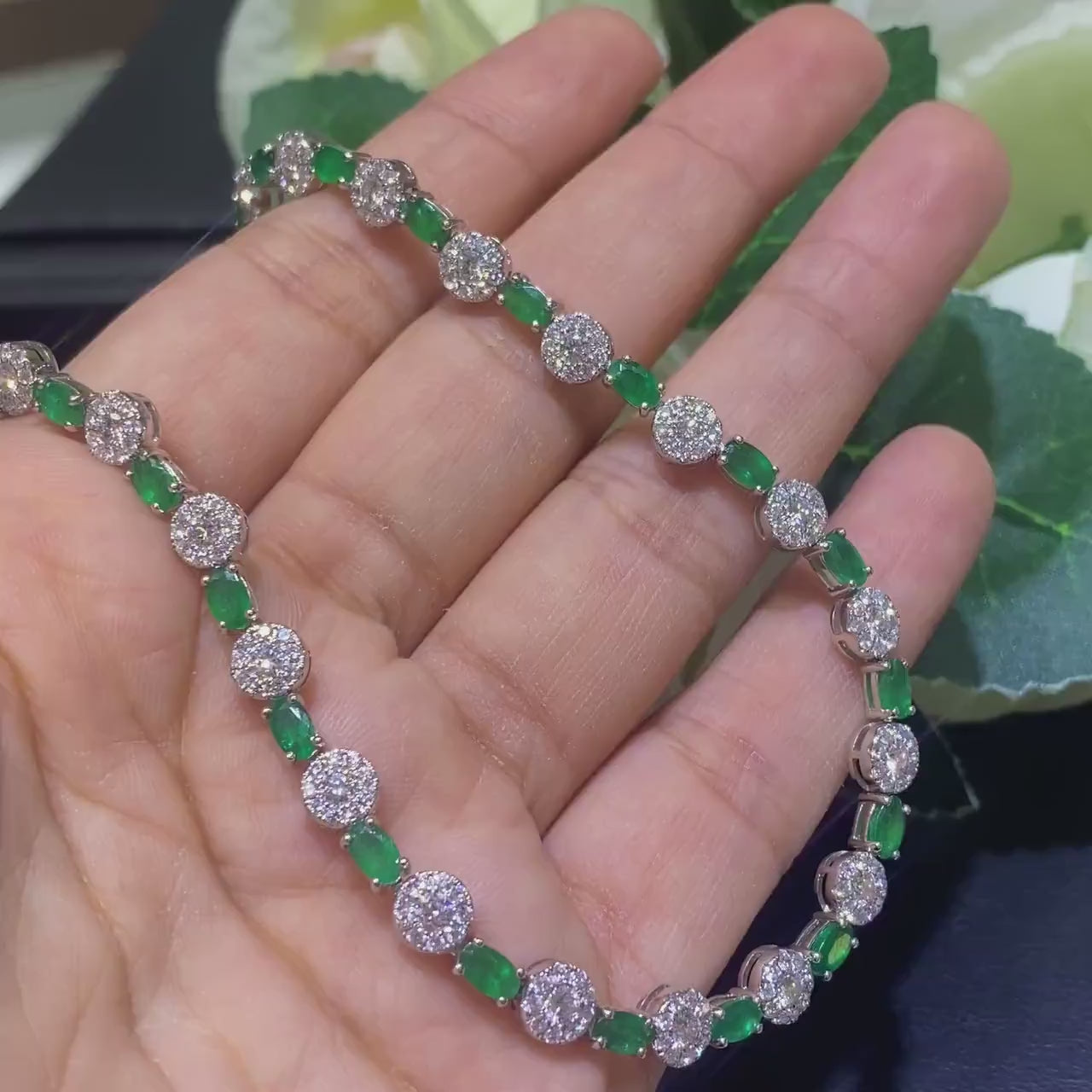 18K White Gold 7.50ct Diamond &13.50ct in  Emeralds Necklace EMDN021