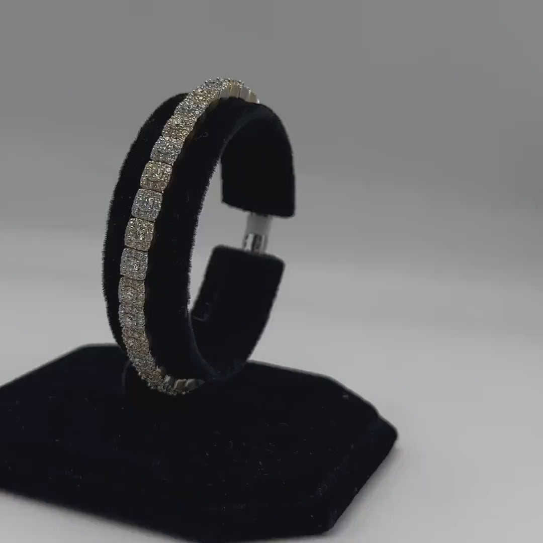 14KT Two-Tone Solid Gold Stretch Bracelet with 6.52ct Total Round Natural Diamonds (VS2–SI1). DB0084 TJJJ