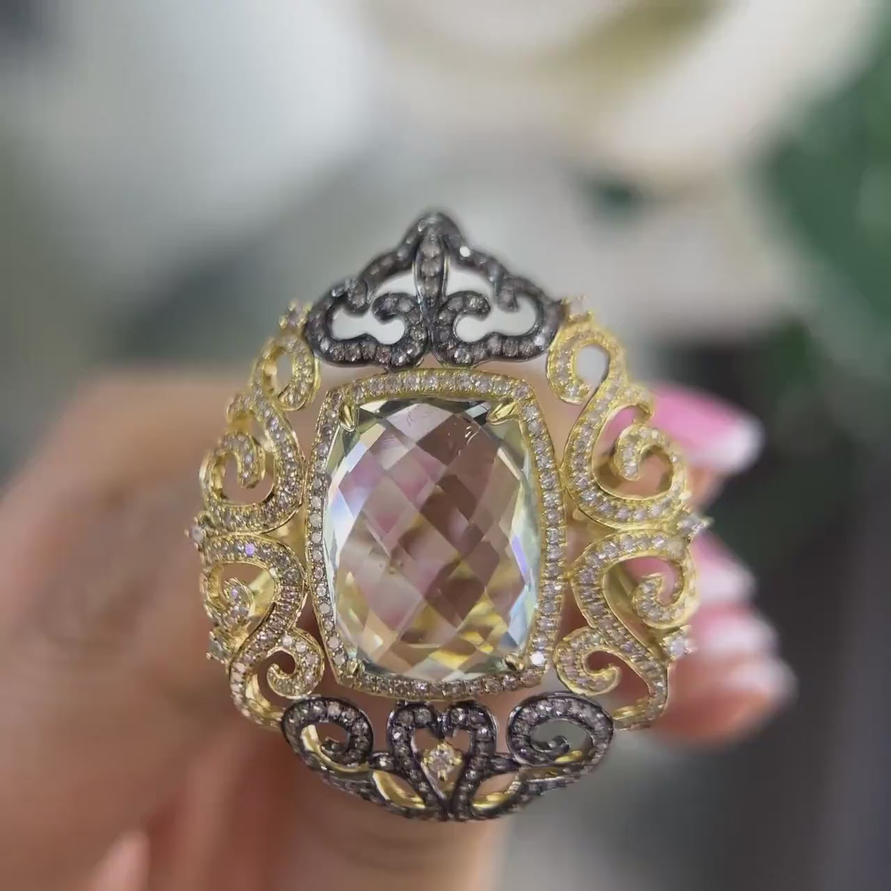 18Kt Yellow Gold Ring with a 10.76ct  cushion cut Green Amethyst & 2.23ct total in rd cut Diamonds CDR002 IGIT