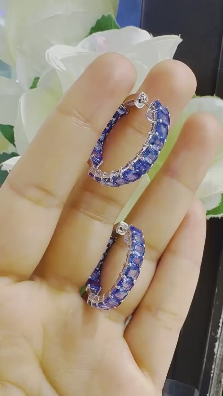 18k White gold Sapphire Earrings